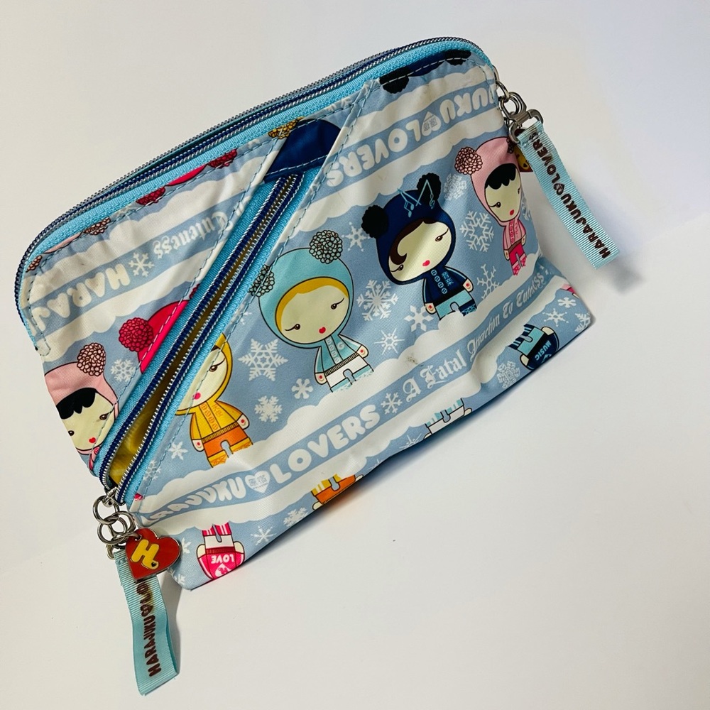 Harajuku Lovers Snow Bunnies cosmetic bag